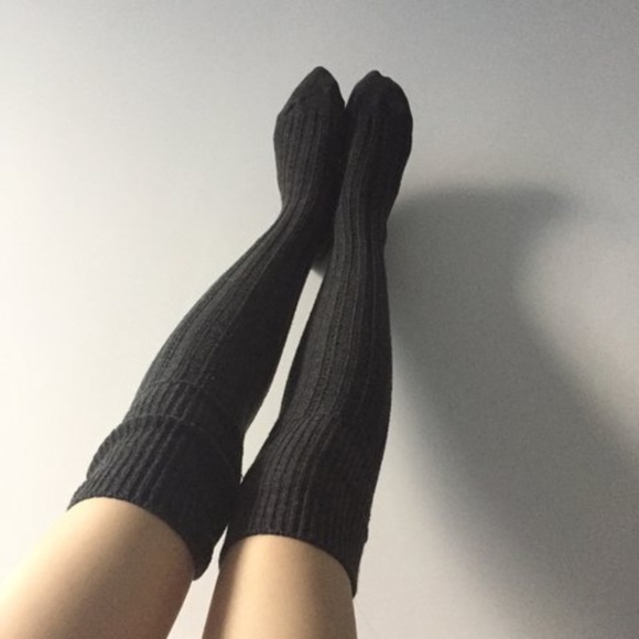 Ribbed sweater over the knee socks - Picture 4 of 4